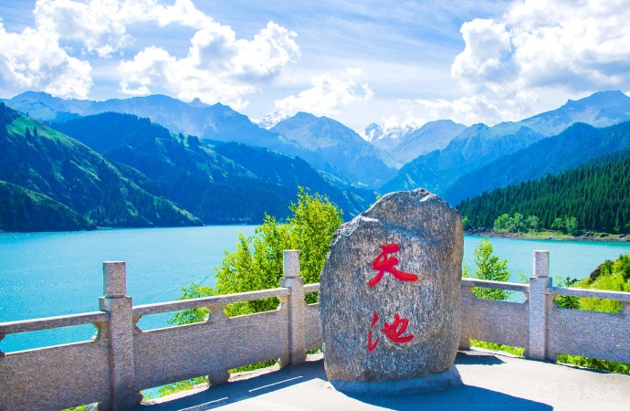 天山天池风景区