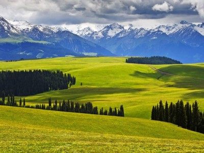 新疆喀拉峻风景区